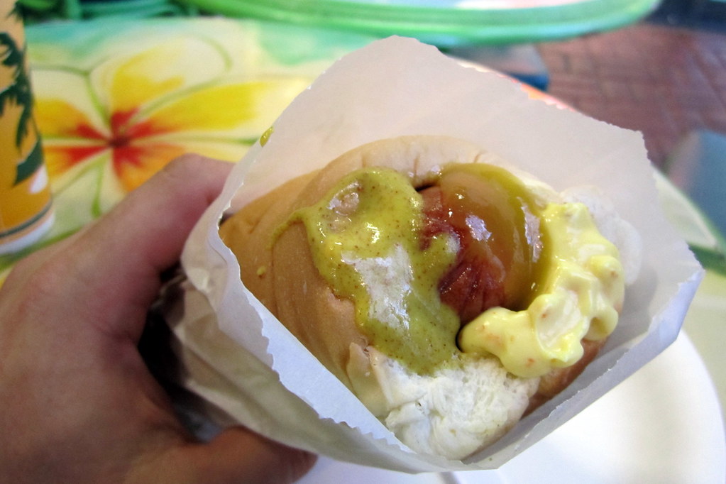 O'ahu Honolulu Waikīkī Puka Dog Puka Dog, located at … Flickr