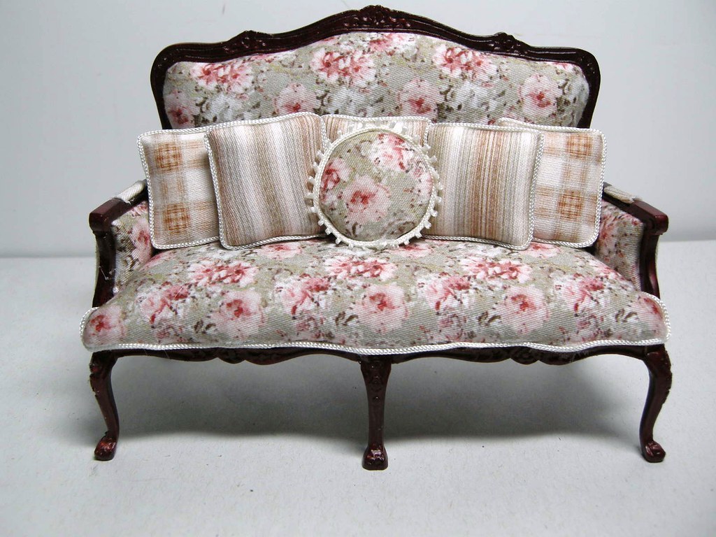 Wooden Dollhouse Furniture Australia at Edna Allen blog