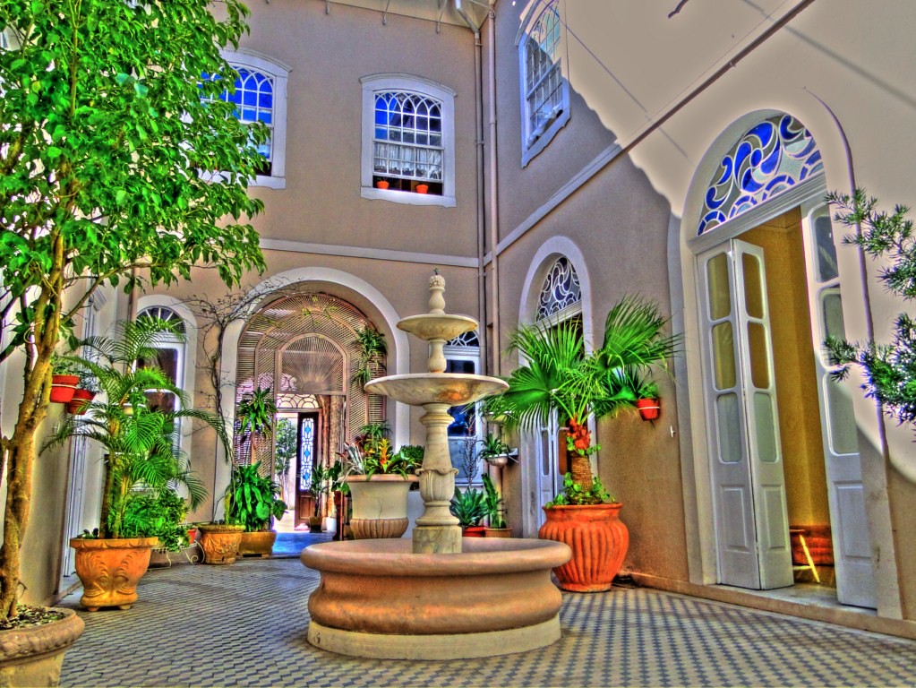 Hotel Paris (Cidade do Rio Grande/RS) Em 1826, funcionava … Flickr