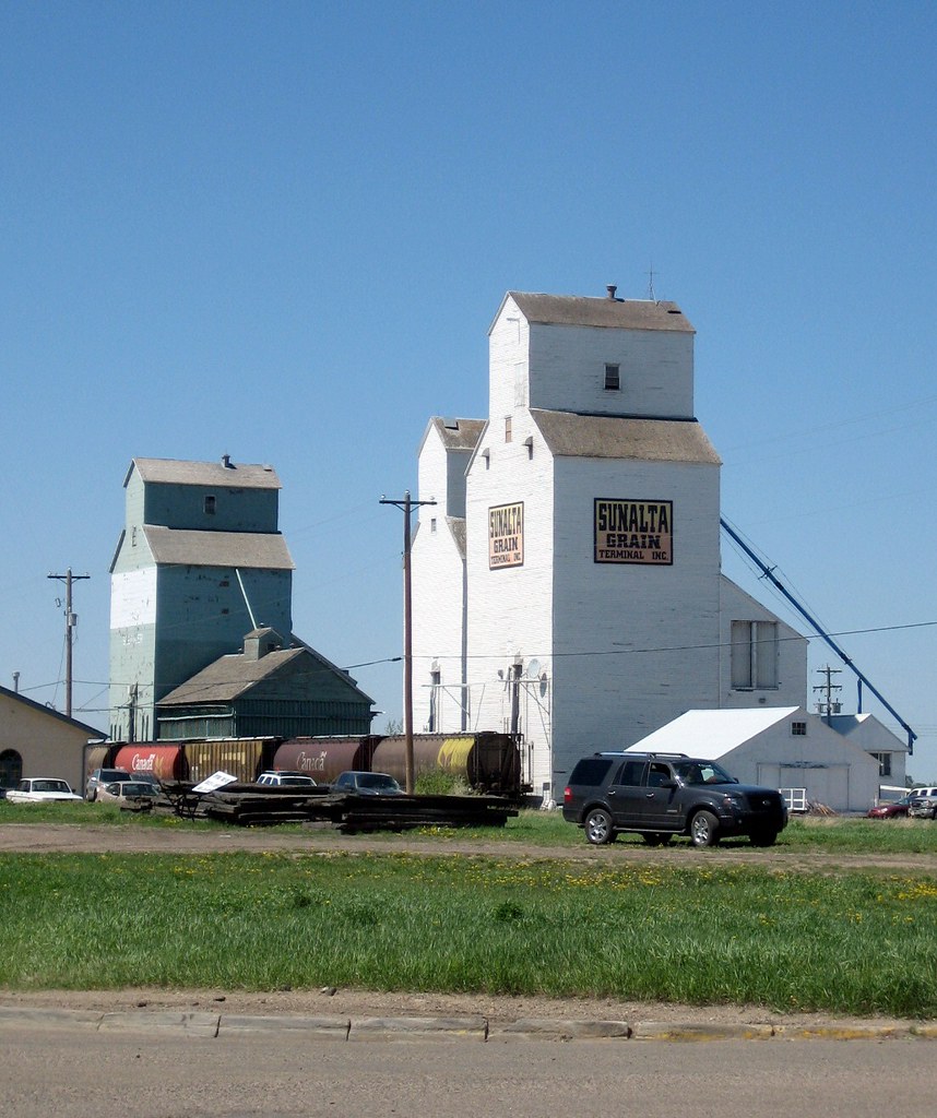 Iconic Grain Elevators, Stettler, Alberta, Canada I went t… Flickr