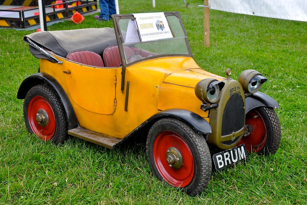Big Wheels Car Show Brum TV car built by Rex Garrod Martin Pettitt