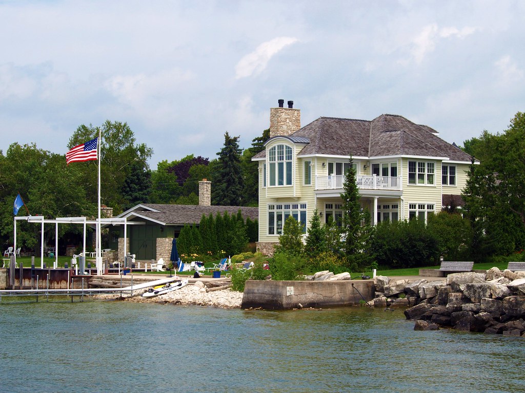 SISTER BAY, DOOR COUNTY, WISCONSIN* A beautiful house alon… Flickr