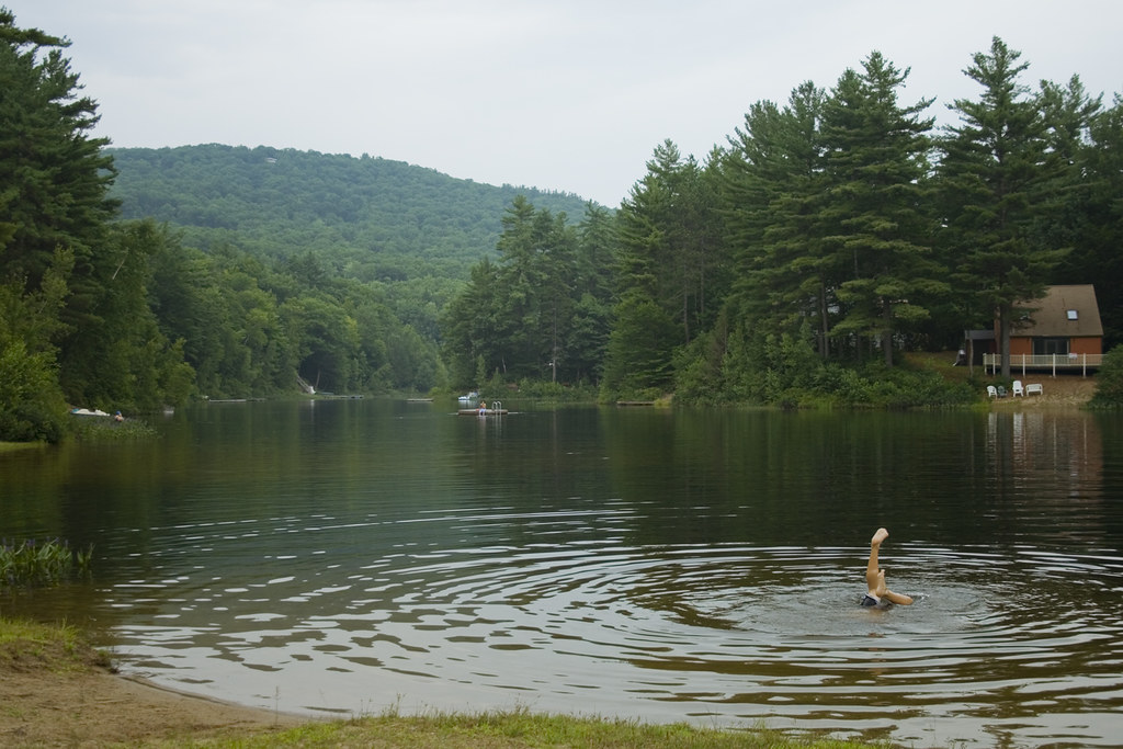 Little Pea Porridge Pond, New Hampshire I love this place.… Flickr