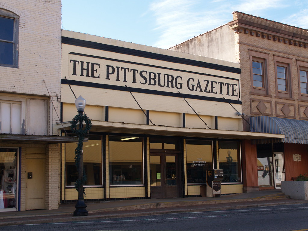 Pittsburg Texas Old Historic Small Town in 2011 News paper… Flickr