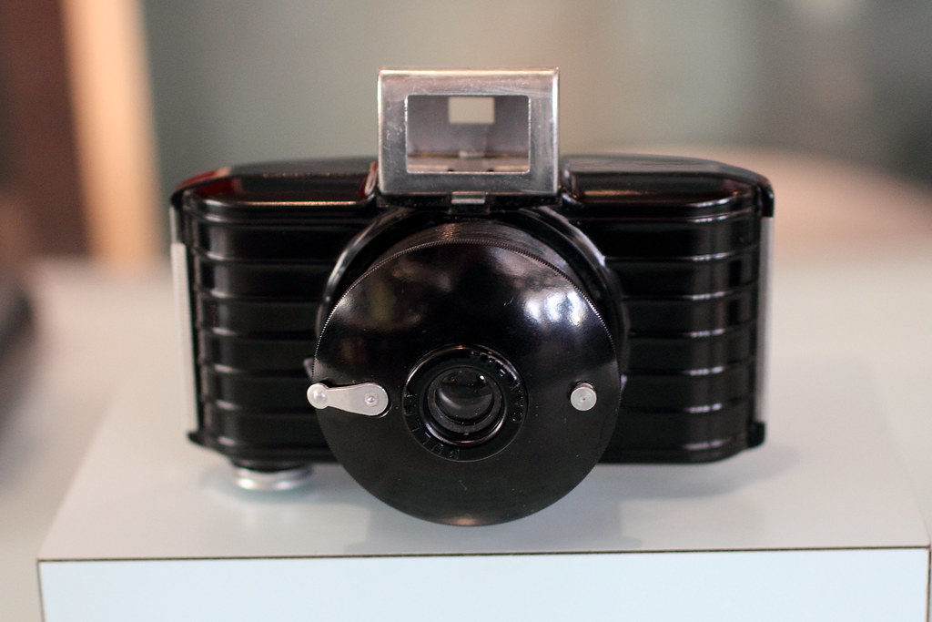 Kodak Bullet Camera 1936 Kodak Bullet camera (c. 1936) on … Flickr