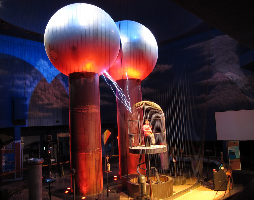 World's Largest Van de Graaff Generator World's Largest Va… Flickr