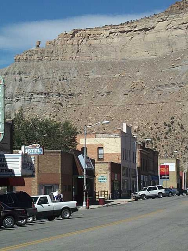 Downtown Helper, Balanced Rock Downtown Helper, Utah w… Flickr