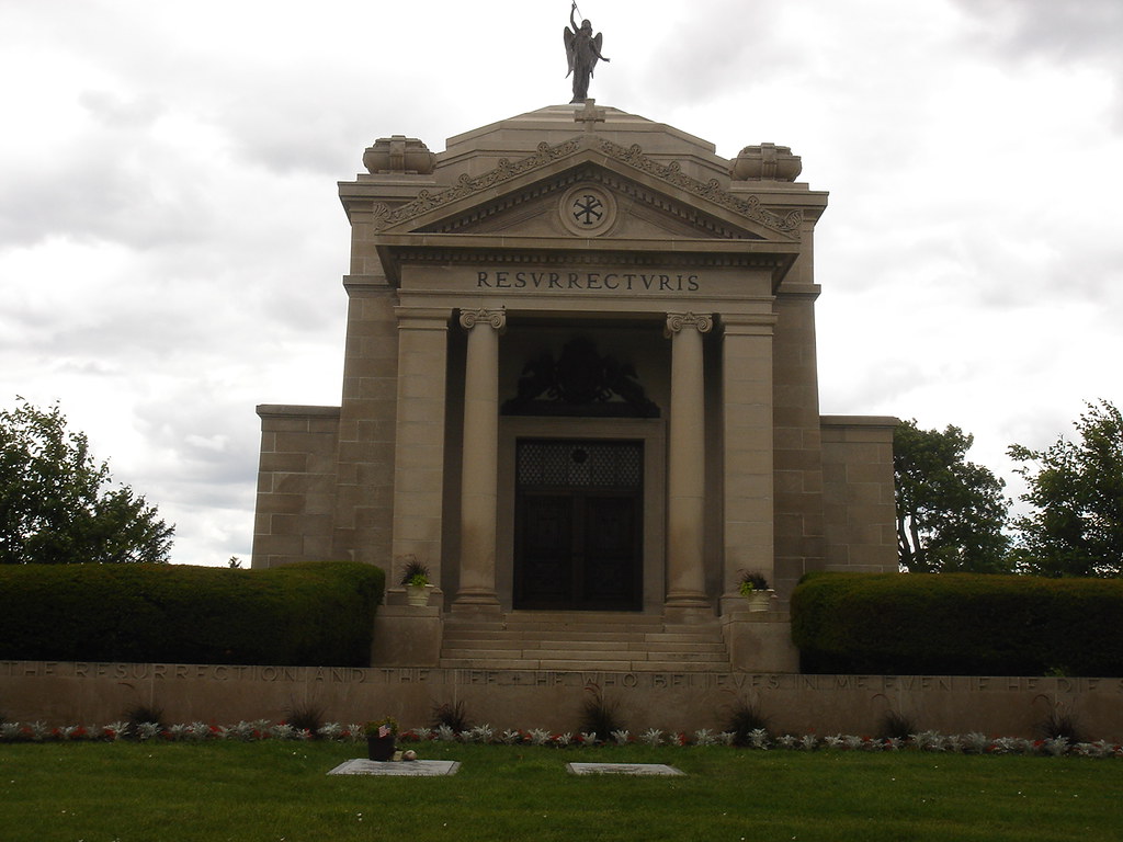 Archdiocese of Chicago Mausoleum, Mt. Carmel Cemetery