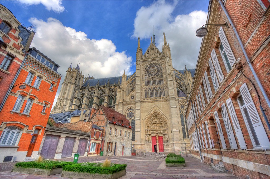 Amiens Cathedral The Cathedral of Our Lady of Amiens (Fren… Flickr