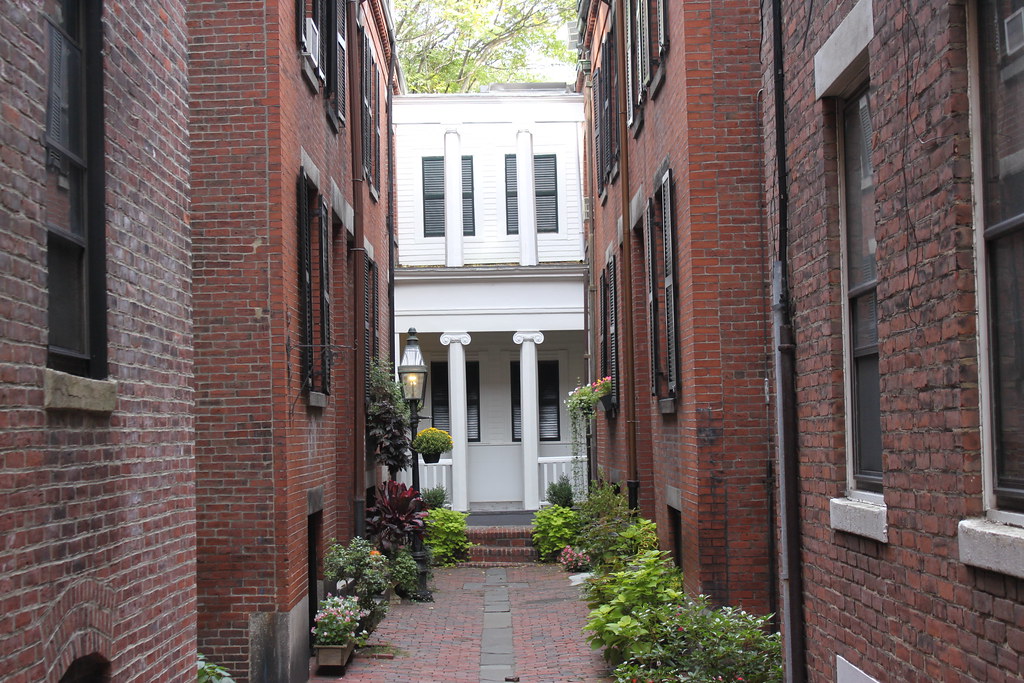 Scarlett O'Hara House Boston, MA Ed O'Connor Flickr