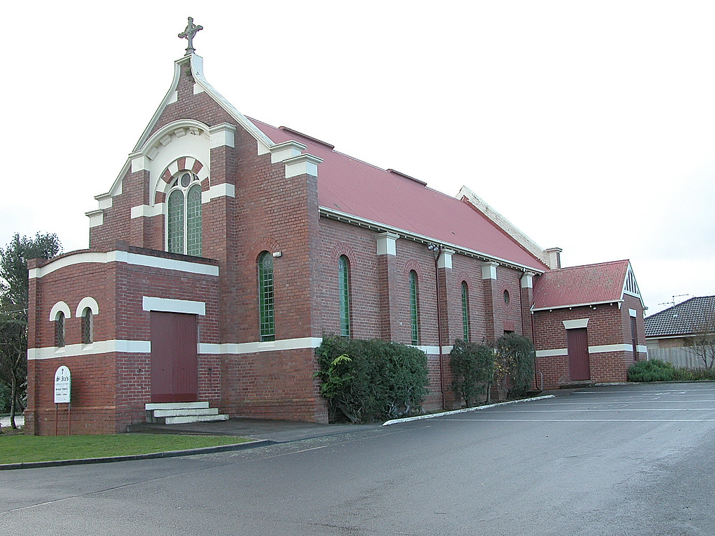 St. Ita's R.C. Church, Drouin, VIC, Australia Constructed … Flickr
