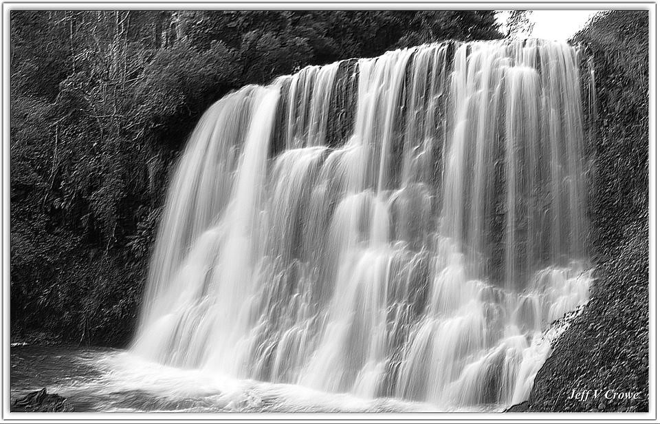 ST JOSEPH FALLS Near Tewkesbury. North West . Tasmania. Jeff Crowe