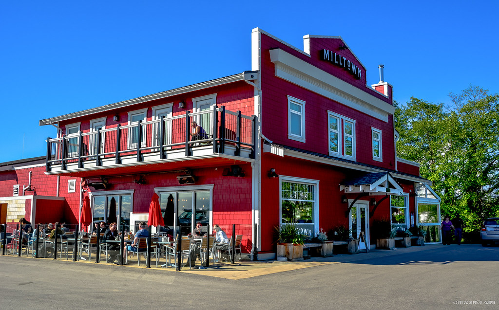 Milltown Bar & Grill Richmond, BC (Explored) 101
