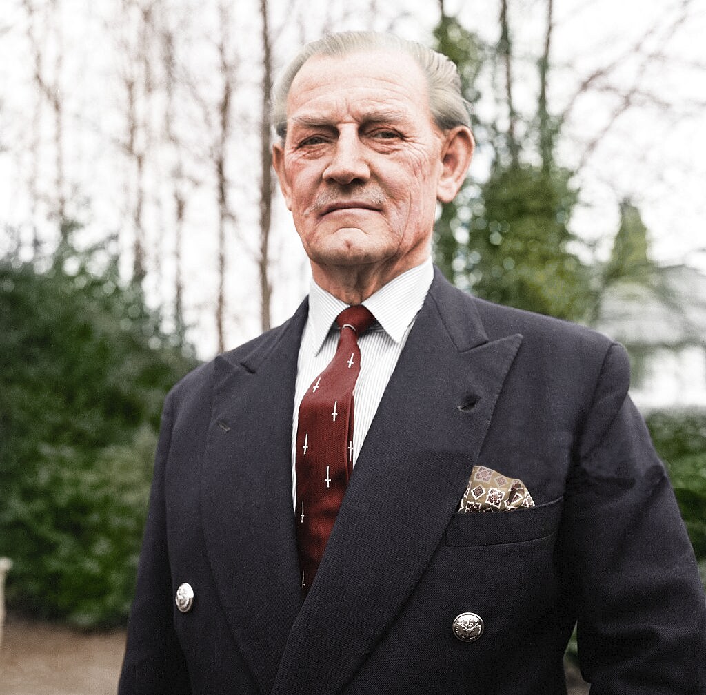 Mad Jack Churchill Third part of Mad Jack Churchill series… Flickr