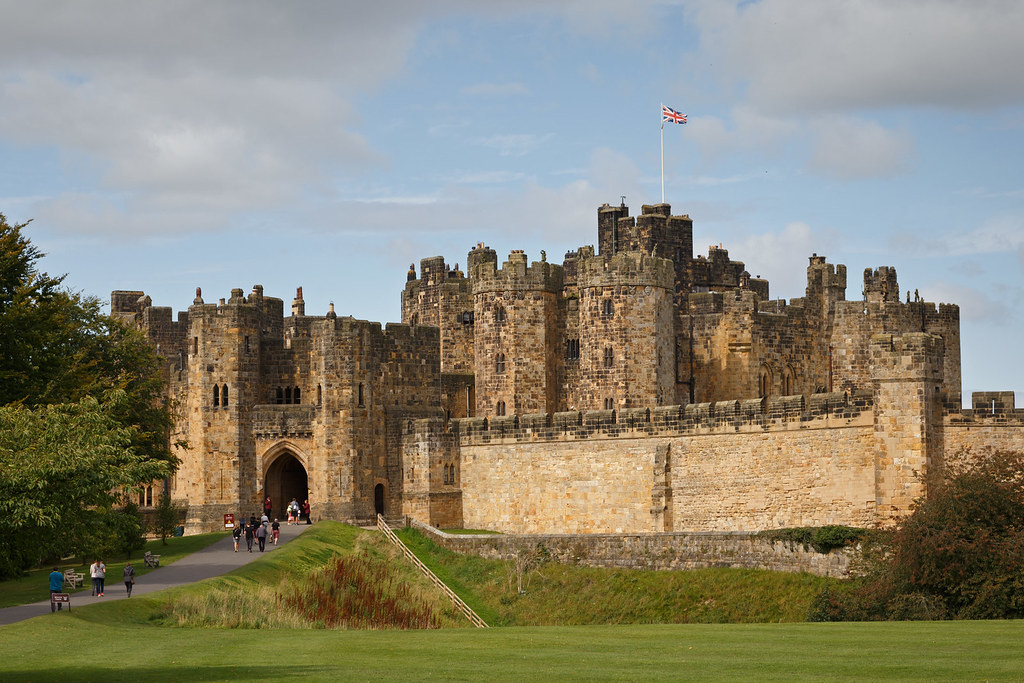 Alnwick Castle Alnwick Castle, Northumberland, England. Pr… Flickr