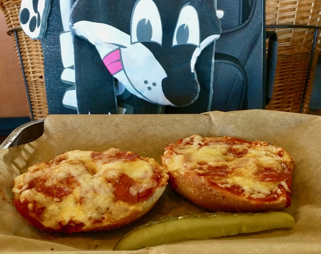 pizza bagel einstein bros