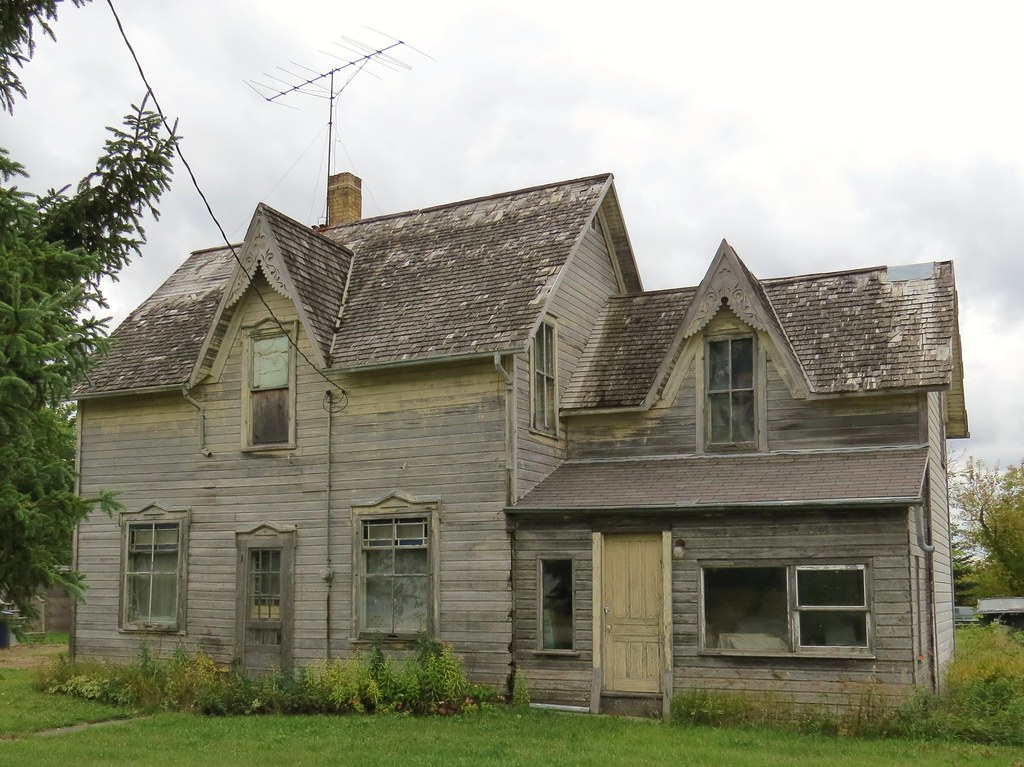 Newdale House Newdale, Manitoba, Canada; based on the deco… Flickr