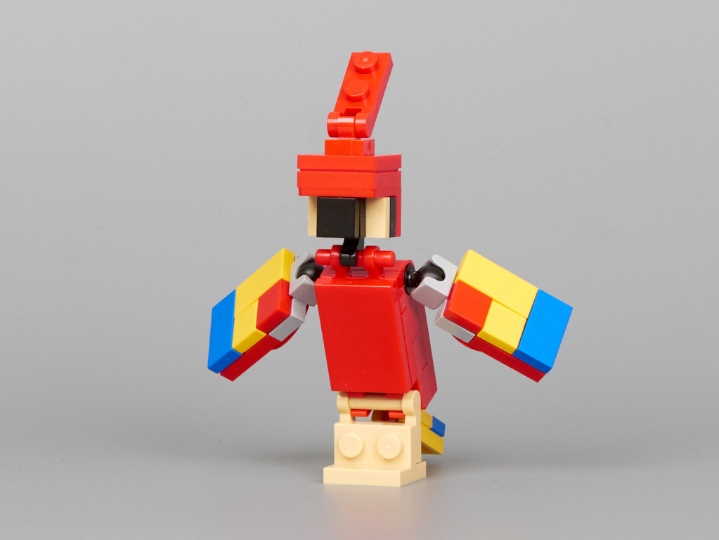Review 21148 Minecraft Steve BigFig with Parrot Brickset LEGO set guide and database