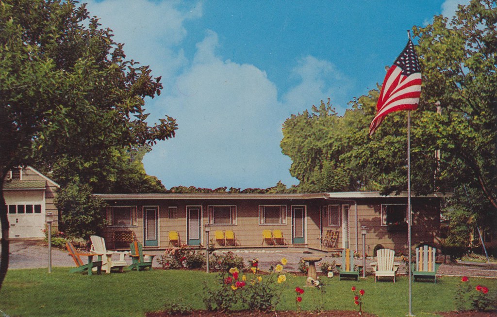 The Cardboard America Motel Archive Maranan Motel Clayton, New York