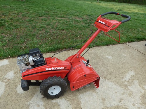 Yard Machine Tiller 18 Inch Rear Tine