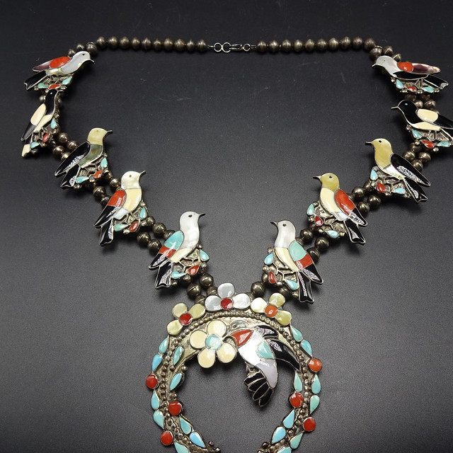 Vintage ZUNI Sterling Silver Multi Stone Inlay SQUASH BLOSSOM Necklace