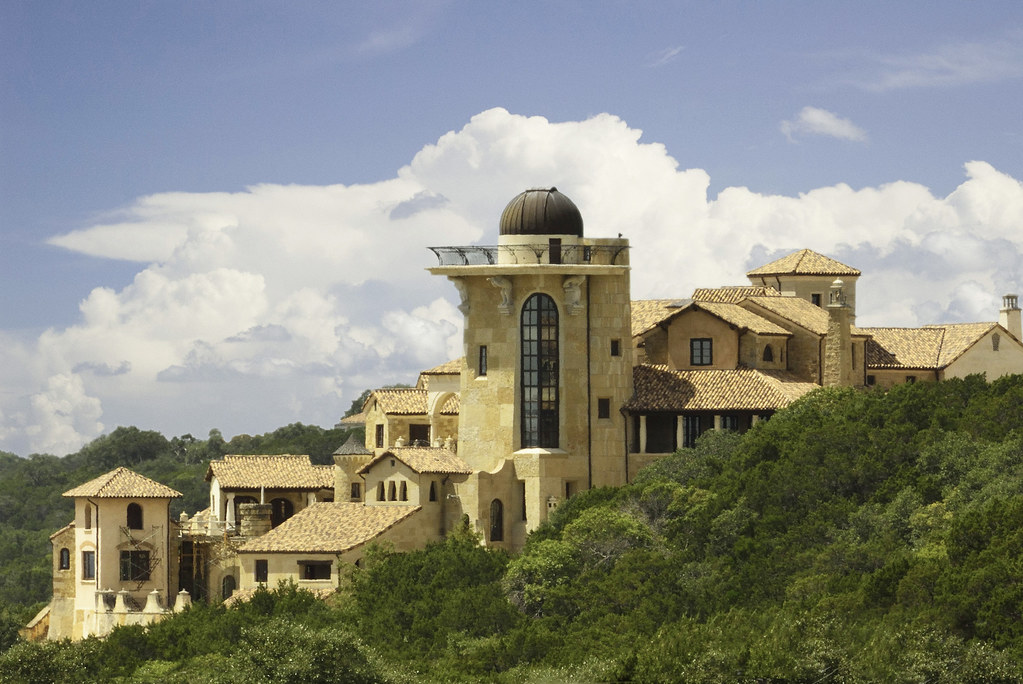 Britannia Manor Everything You Need to Know with Photos Videos