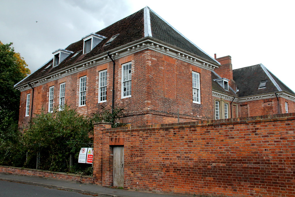 Derelict Trio, Ollerton, Notts, October 2016