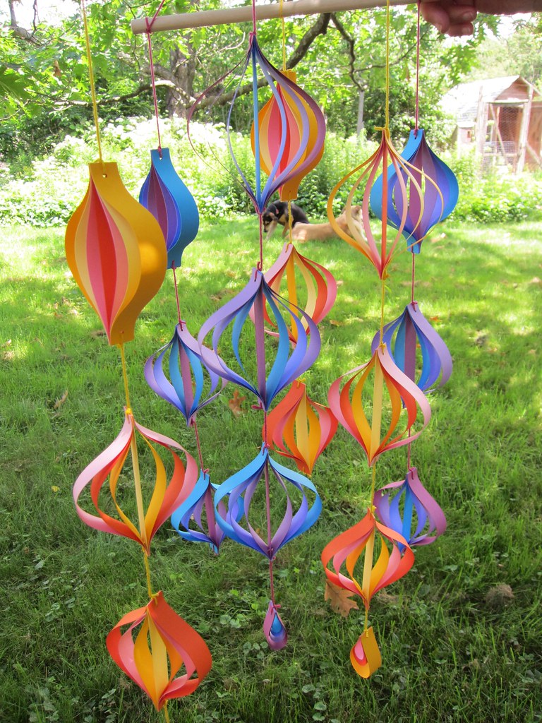 paper mobiles! paper mobiles I made for bco craft swap. th… Flickr