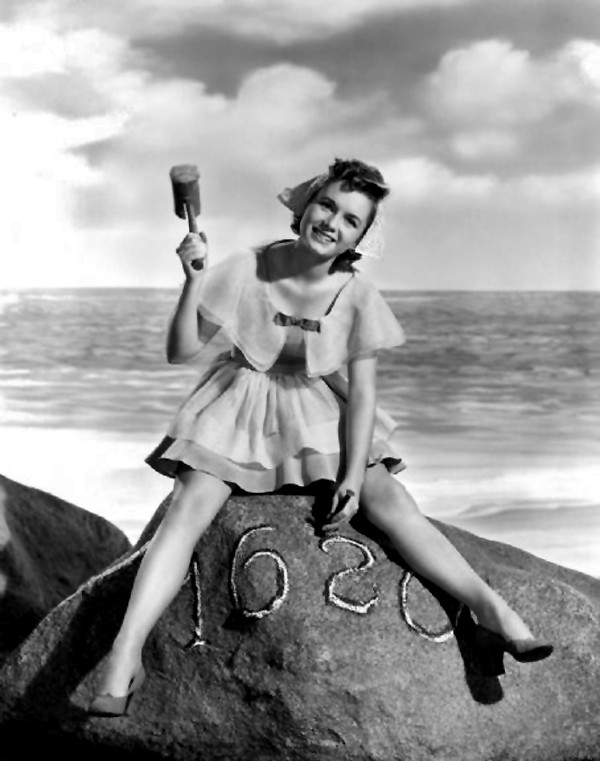 Debbie Reynolds | Debbie Reynolds as a sexy pilgrim | Vintage-Stars