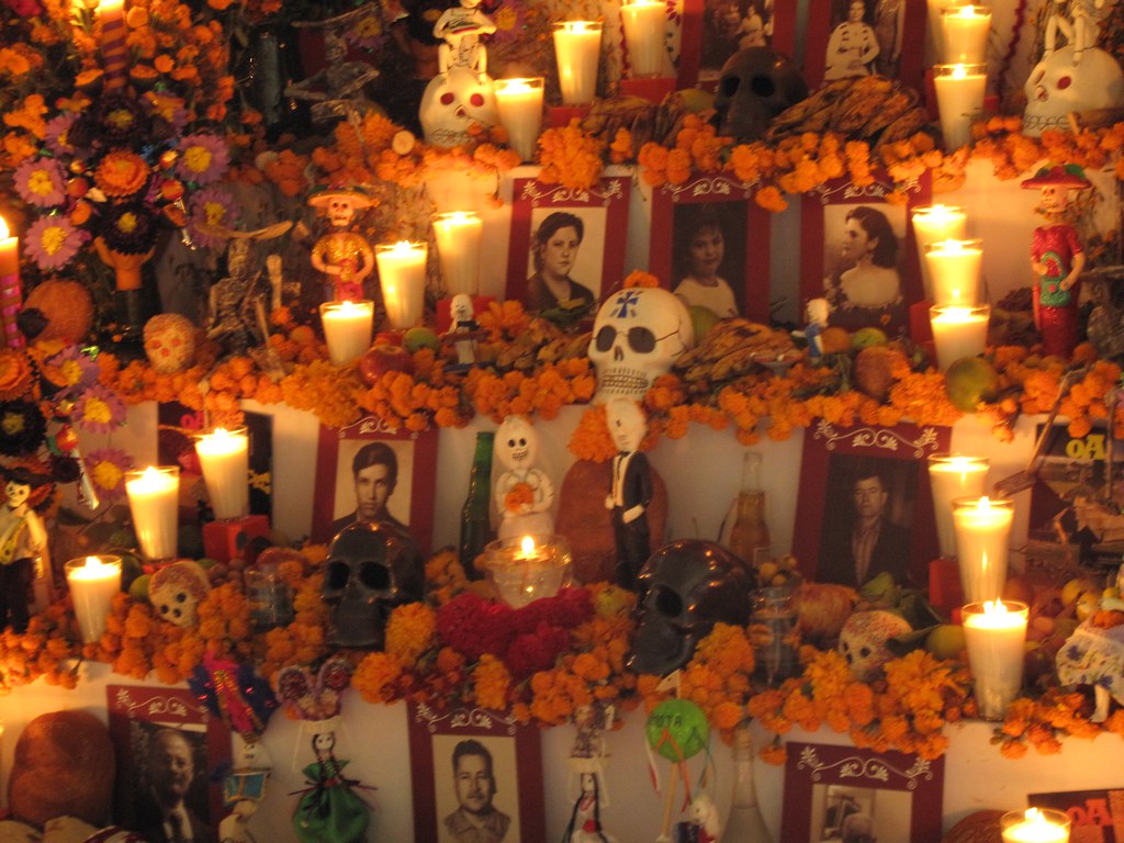 Altar, Days of the Dead 2011 Panteon General, Oaxaca, Mexi… Flickr