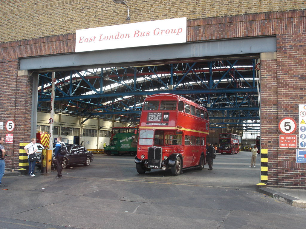 Upton Park Garage 19072011 Upton Park Bus Garage was op… Flickr