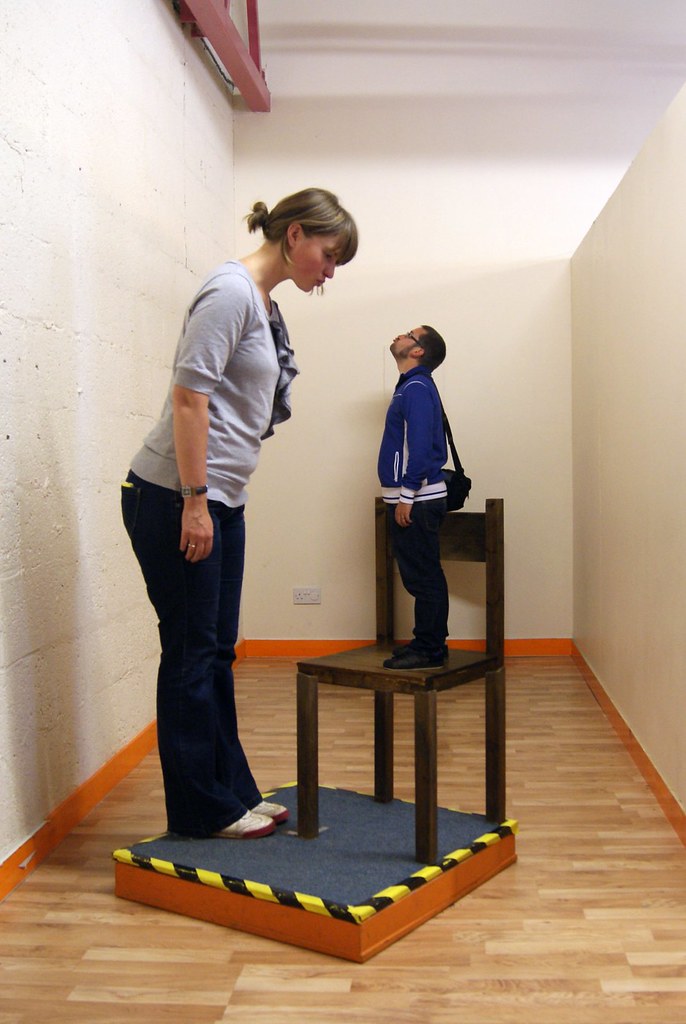 Chair Illusion Ian Stannard Flickr