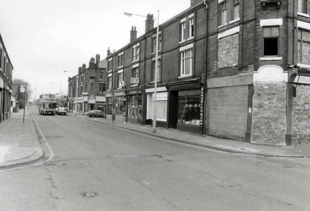 Trafford Park Third Avenue In March 1984 I was studying … Flickr