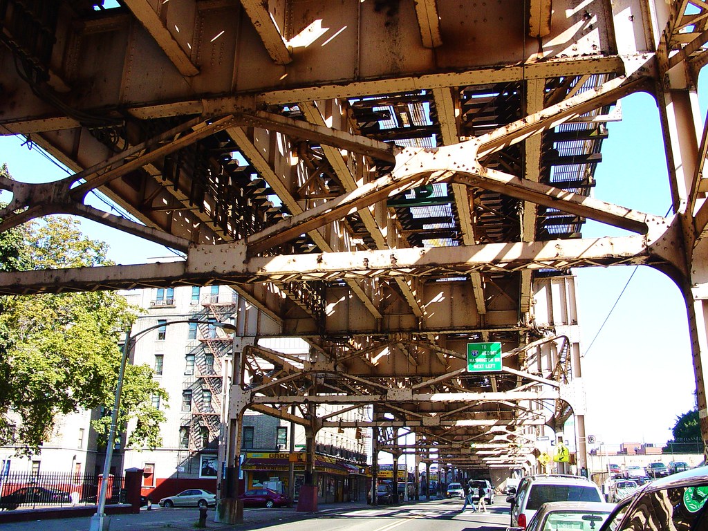Bronx Jerome Avenue Line Near Yankee Stadium A few block… Flickr