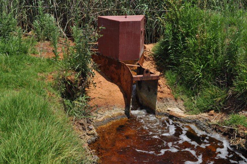 IFWF3 media field trip acid mine drainage To the west of??? Flickr