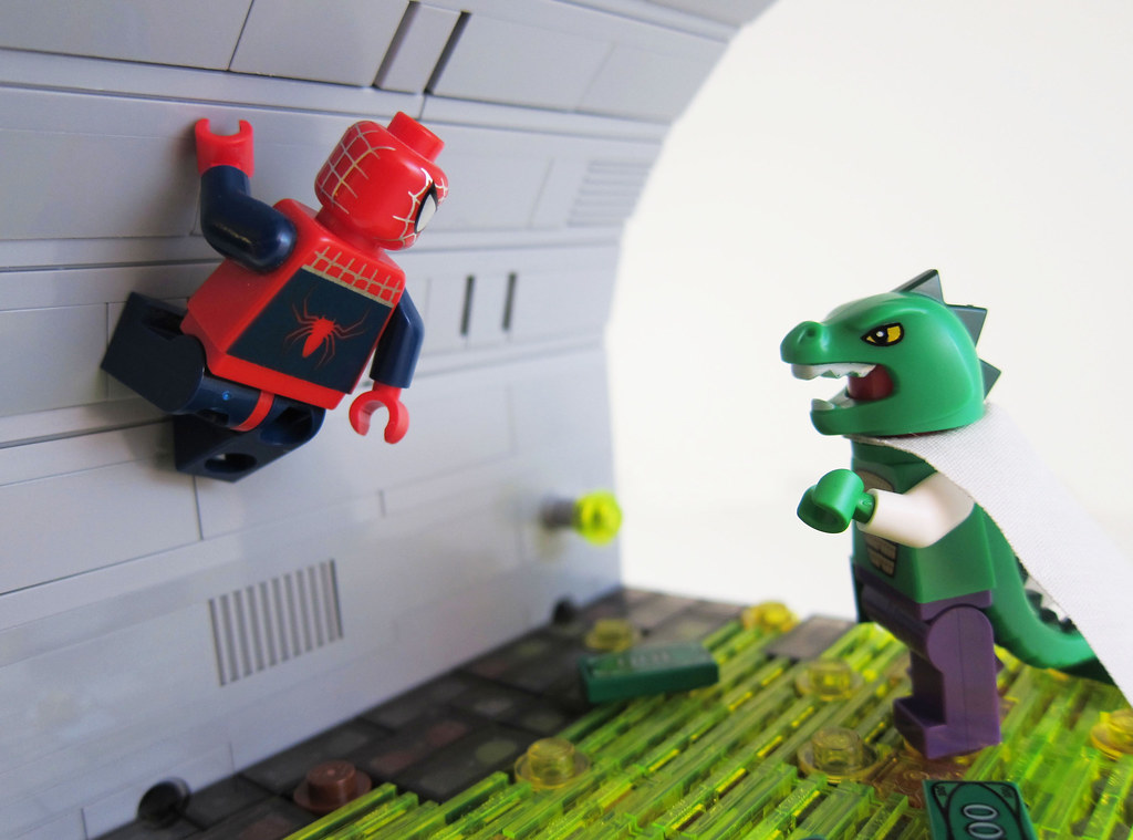 LEGO SpiderMan vs. The Lizard A closeup of the combatants… Flickr
