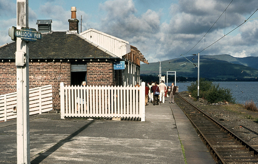 Balloch Pier Station in 1975. Balloch Pier was a station
