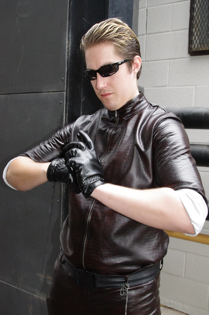 Abert Wesker Resident Evil 4 Cosplay Albert Wesker