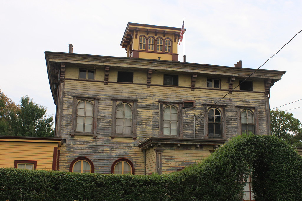 Gustave A. Mayer House New Dorp, Staten Island, New York Câ€¦ Flickr
