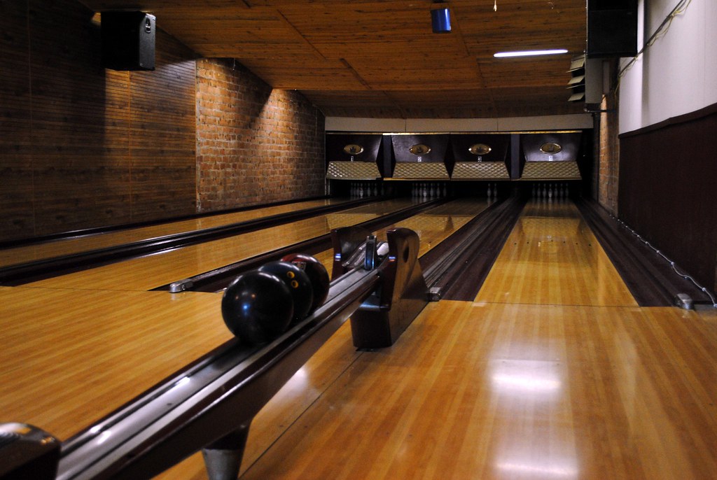 Four lane bowling alley in Hancock Wisconsin. 127 S Main S… Flickr