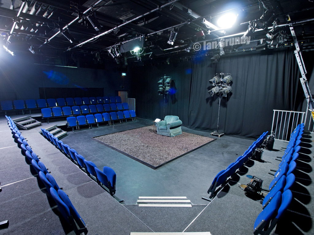 Traverse 5824 Traverse Theatre 2 Edinburgh. The smaller of… Flickr