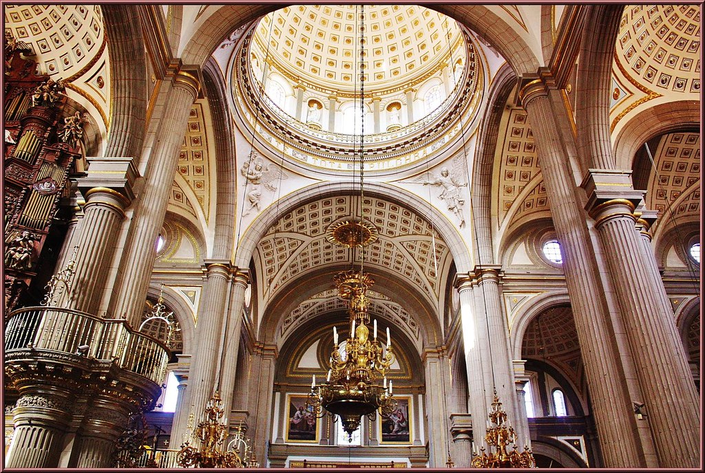 Catedral de Puebla Interior (Puebla de los Ángeles) México