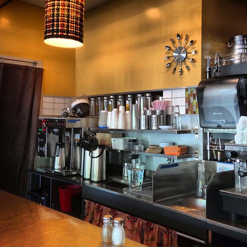 Eating at the counter of "The Snack Bar"... Yum! austin … Flickr