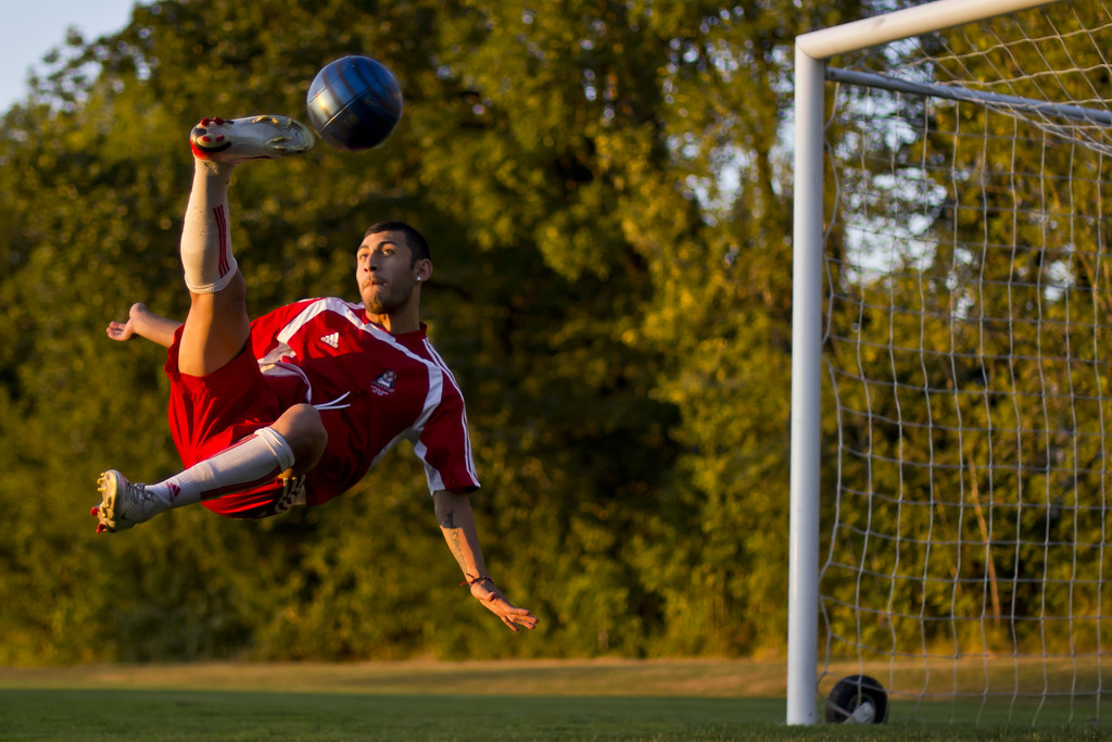 Soccer Scissor Kick I took another friend out this week to… Flickr