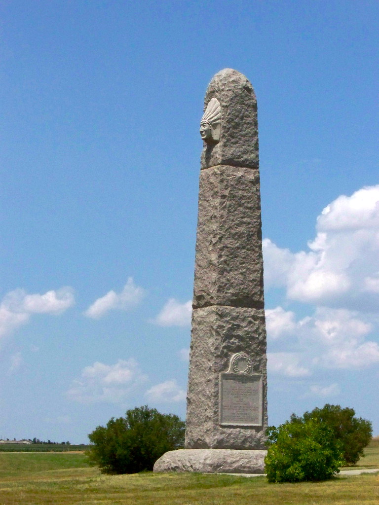 Massacre Canyon Monument The Massacre Canyon Monument was … Flickr