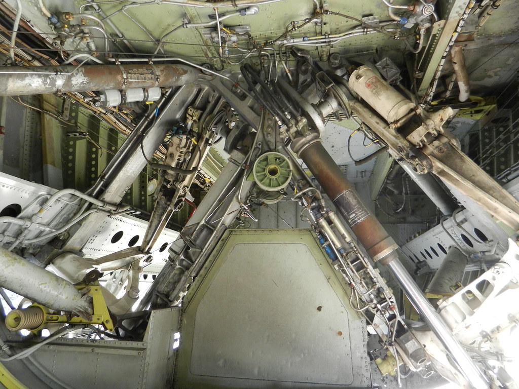 B52 Landing Gear Mechanisms Scott Lowe Flickr