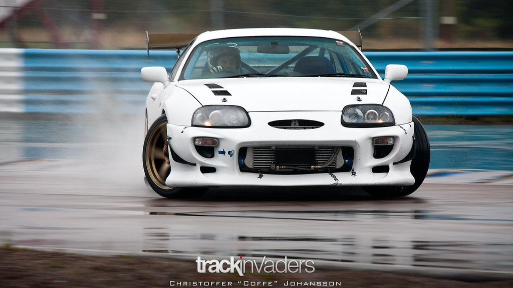Toyota Supra MkIV drifting in the rain Toyota Supra MkIV g… Flickr