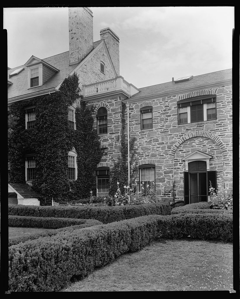 North Wales, estate, Warrenton VA. Mansion facade An histo… Flickr