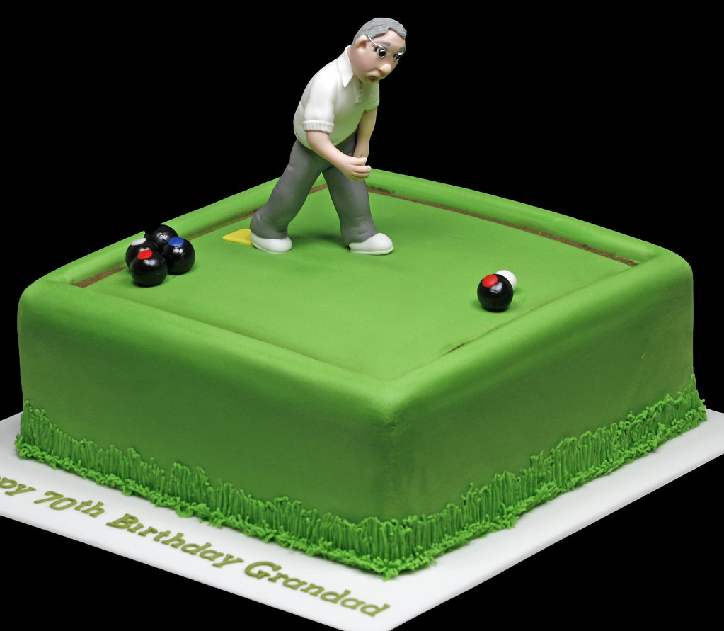 Lawn Bowler Cake Made for a keen lawn bowler. 9" rich frui… Sandra
