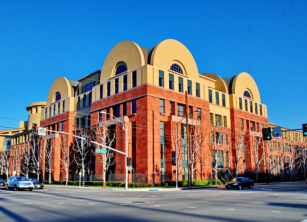 Team Disney The Michael D. Eisner Building, Michael Grav… Flickr